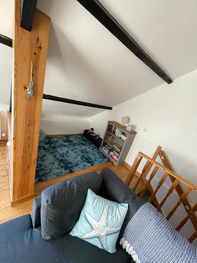Ferienwohnung Harbour Loft! Newly Refurbished 3 Bed Flat! Burry Port Exterior foto